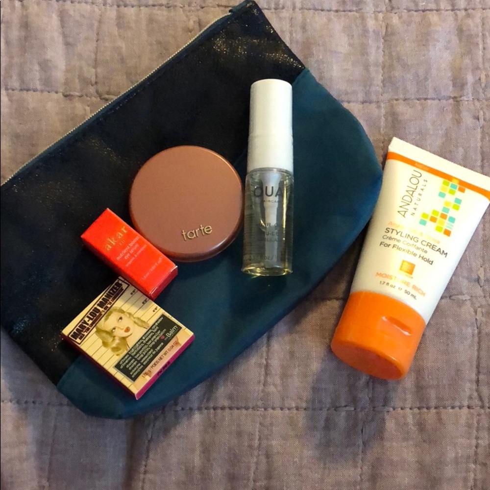 Ipsy Bag - Brand New!!